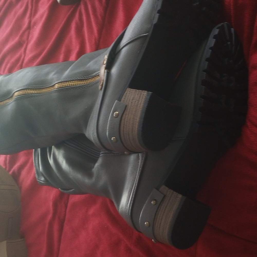 Casual Boots
